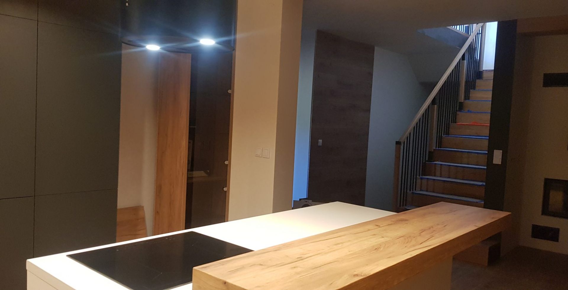 Hota insula Cylindro Eco Black Matt - Negru Mat - Aranjament 15