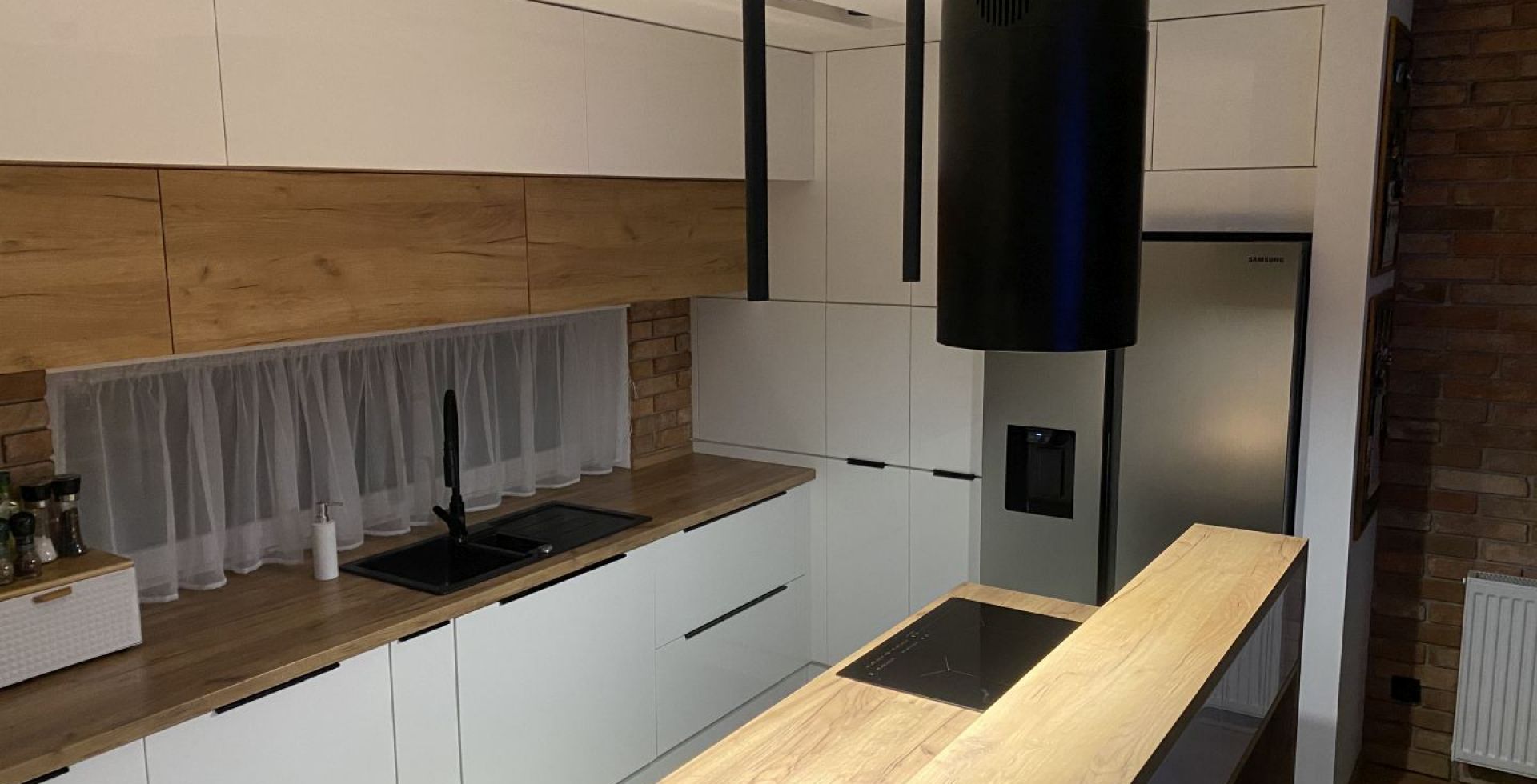 Hota insula Cylindro Black Matt - Negru Mat - Aranjament 31