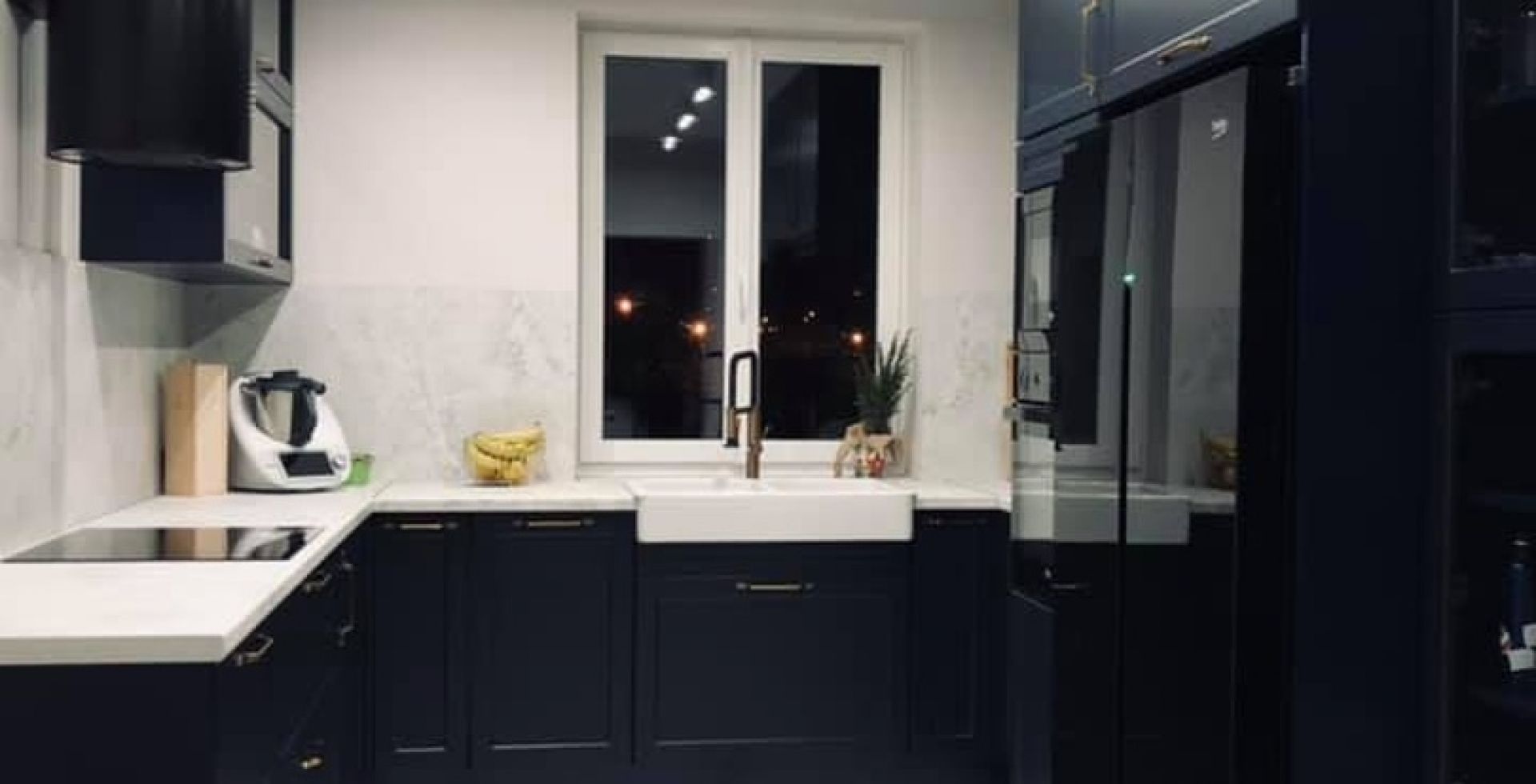 Hota decorative Cylindro OR Eco Black Matt - Negru Mat - Aranjament 2